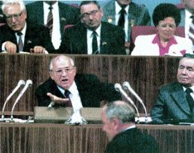 Mikhail Gorbachev came to power in March 1985 and embarked on a long-overdue shake-up of the system—he is shown here making a point at the nineteenth conference of the Communist Party of the Soviet Union (CPSU) in 1988. (Liba Taylor/Huthison )