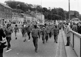 Many other working-class Loyalists watched the drama of 1969 with growing fear for the future of 'their' unionist Ulster and would gravitate to the much larger street army of the Ulster Defence Association, seen here parading in Duke Street, Derry, in 1972. (Victor Patterson) 