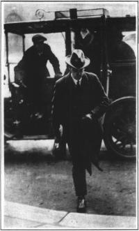 The head of the Irish Provisional Government enters Dublin Castle: Mr Michael Collins arriving at the Privy Council chamber.(illustrated London News Picture Library)