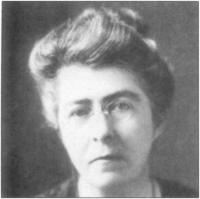 Hanna Sheehy-Skeffington-1916 'the onlyinstance ... in history where men tlghting for freedom voluntarily included women'.