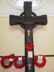The wooden Celtic cross commemorating the 16th Division. (National Irish War Memorial/OPW)