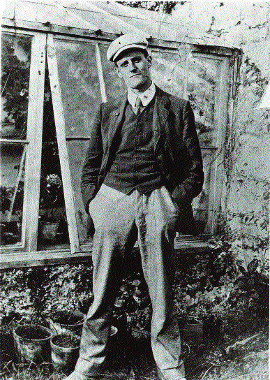 According to James Joyce (pictured here in 1904), Rooney's poetry was animated by ‘a weary and foolish spirit, speaking of redemption and revenge, blaspheming against tyrants, and going forth, full of tears and curses, upon its inferred labours'. (National Library of Ireland)
