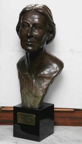 Bust of Lady Augusta Gregory by contemporary sculptor John Coll.
(All images Coole Park Visitor Centre)