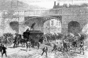 The ‘smashing of the van’ containing Fenian prisoners Thomas J. Kelly and Timothy Deasy under the Hyde Road railway arch in Manchester, 18 September 1867. (Illustrated London News)