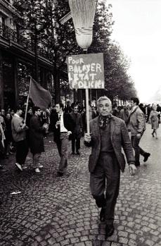 Paris, 13 May 1968—a demonstrator with a broom ‘for sweeping away the police state’. ’68ers in Northern Ireland and around the world believed that they were engaged in a global struggle against capitalism, imperialism and bureaucracy. (Serge Hambourg, Berkeley Art Museum)