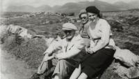 John Ford and Maureen O’Hara on the set of The Quiet Man (1952)—the landscape provides an elemental backdrop.