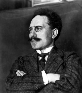 Karl Liebknecht, tried for treason in October 1907 for his book Militarism and anti-militarism, addressed a rally of around 10,000 Parisians on 13 July 1914.