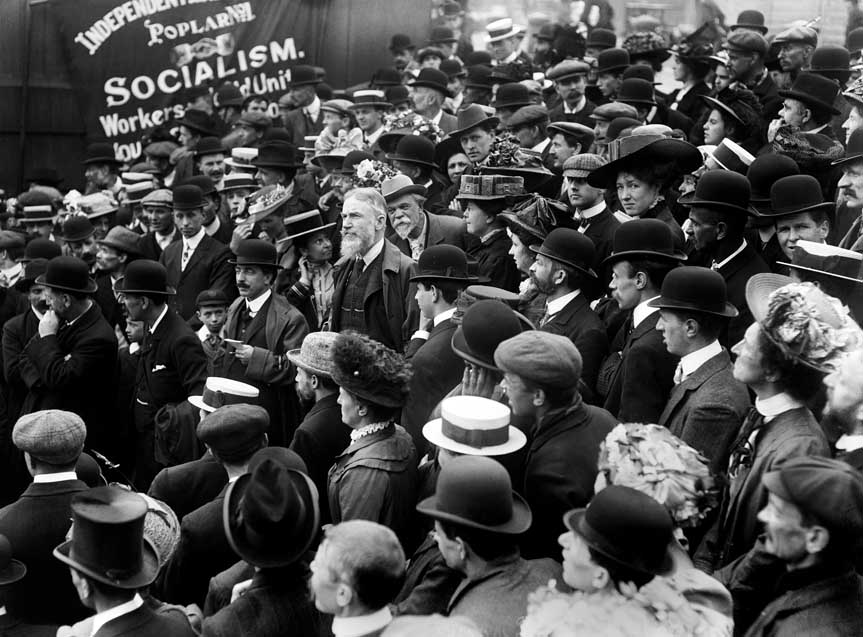 George Bernard Shaw at an anti-vivisection protest in Trafalgar Square, c. 1910. In a letter to Pankhurst he wrote: ‘You are an idiot genius … the most … deadly, wilful little rapscallion-condottiera that ever imposed itself on the infra-red end of the revolutionary spectrum’.