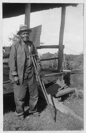 Above: Litt Young from Texas, aged 87. He was a former slave of Martha Gibbs, ‘a big, rich Irishwoman’. (Library of Congress)